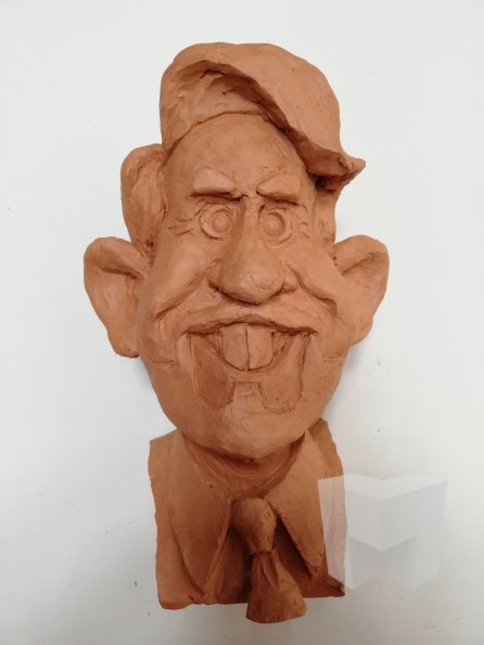 Busto-frontal